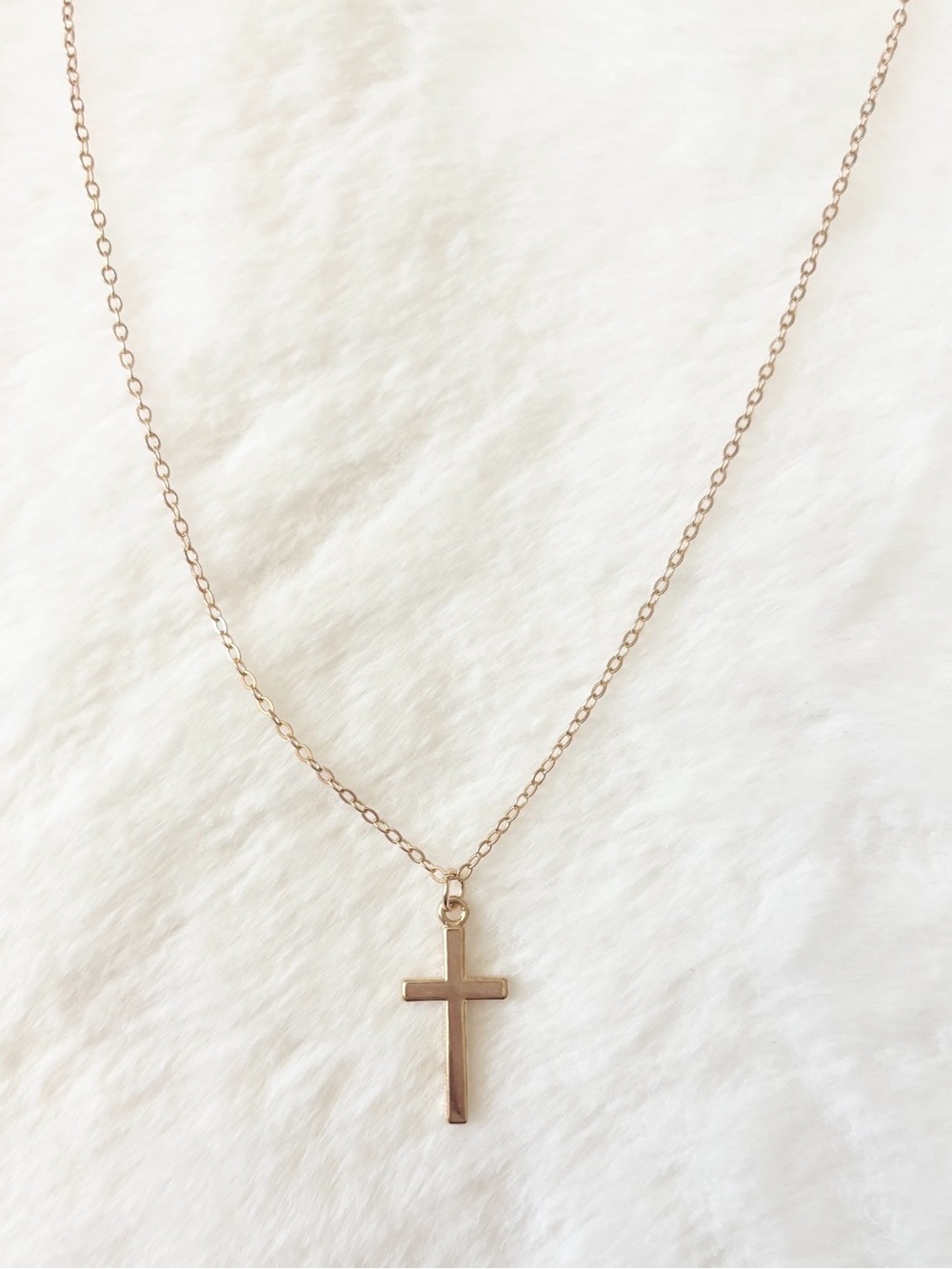 5/$15 🩷 MUST BUNDLE Gold Cross Pendant Necklace - Minimalist Women's Jewelry